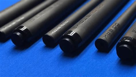 Pros and Cons of Carbon Fiber Pool Cue Shafts - The Cue Cave