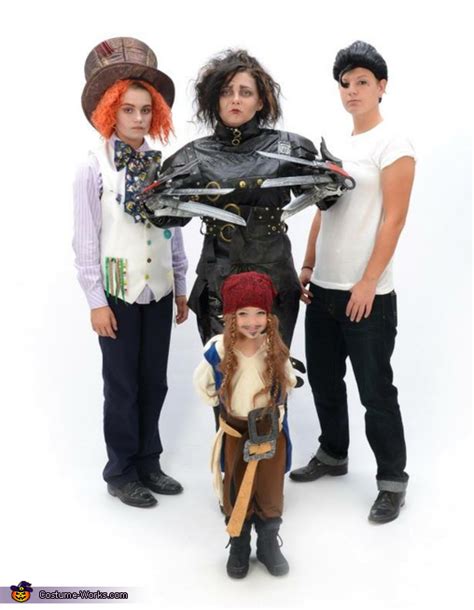 The Many Faces of Johnny Depp - Family Halloween Costume Idea - Photo 3/5