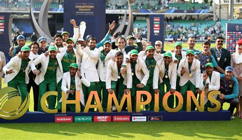 In pictures: Pakistan clinch ICC Champions Trophy 2017 final - Arabianbusiness