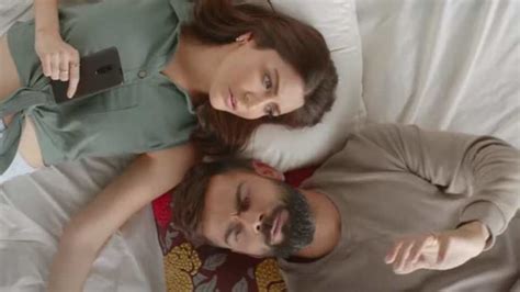 Anushka Sharma-Virat Kohli make travel plans in their first ad to ...