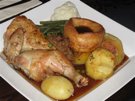 Sunday roast - chicken, at a pub off of Richmond Green. | London food ...