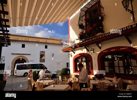 Ronda restaurant hi-res stock photography and images - Alamy