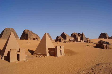 16 Pyramids Discovered in SUDAN - ELMENS