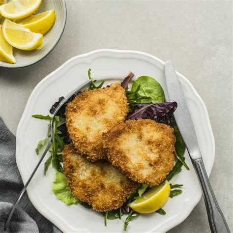 Classic Breaded Veal Cutlets Recipe