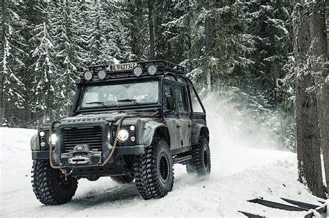 LAND ROVER Defender 110 Specs & Photos - 2012, 2013, 2014, 2015, 2016 - autoevolution