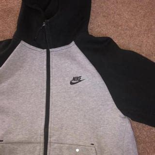 is this nike tech fleece fake or legit? : r/Nike