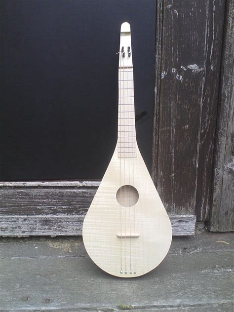 Medieval Lute, Citole, Gittern (Violin tuning), Hobbies & Toys, Music & Media, Musical ...