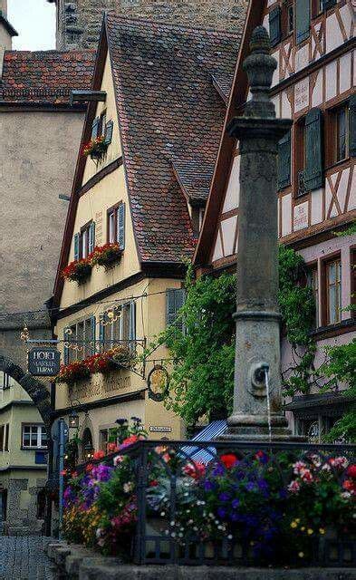 Rothenburg, Alemania. | Places to visit, Beautiful places, Places