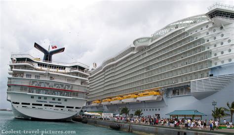 Oasis of the Seas size comparison to other cruise ships.