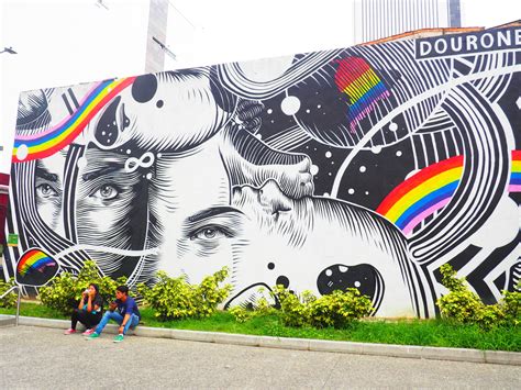 PHOTOS: Street art in Medellin - Part II - Tiny Travelogue