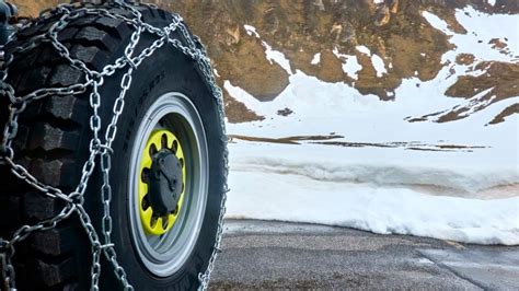 When to Use Snow Chains? All You Need to Know – Rx Mechanic