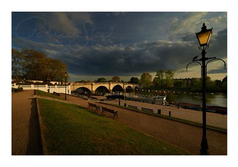 PHOTO | RICHMOND BRIDGE, RICHMOND UPON THAMES