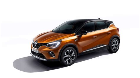 New Renault Captur Photos, Prices And Specs in UAE