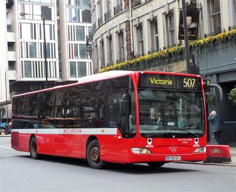 CLondoner92: 50 years of the Red Arrow bus service