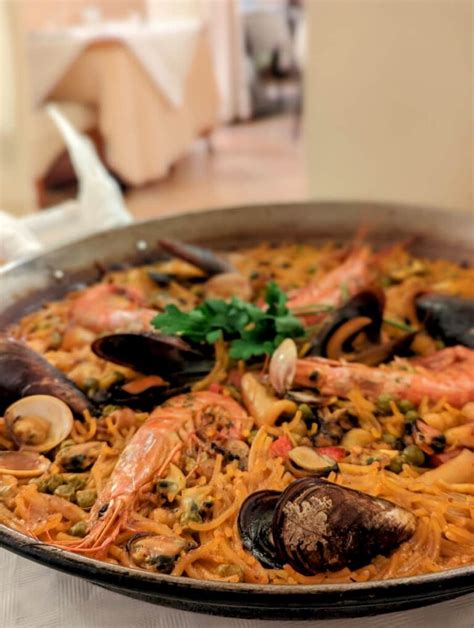 20 Best Foods in Valencia You Have to Try (From a Local!)