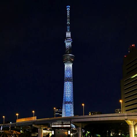 Tokyo Skytree: der höchste freistehende Turm der Welt - ROPPONGI