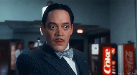 Trending GIF film raul julia addams family values barry sonnenfeld ...