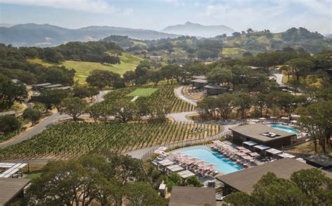 Vineyard Lawn at Montage Healdsburg - Hotel in in Healdsburg, CA | The Vendry