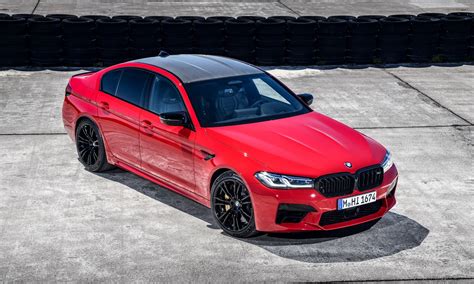 Facelifted BMW M5 and BMW M5 Competition revealed