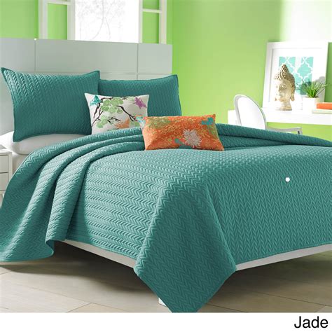 Five Queens Court Catori Oversized Quilt | Online bedding stores, Perfect bedding, Luxury bedding