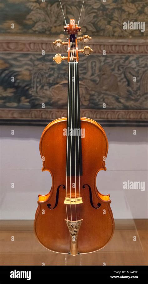 Stradivarius violin. The Messiah violin made by Antonio Stradivari ...