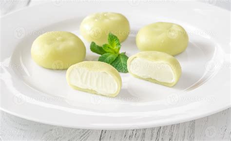 Mochi - Japanese rice cake 21987697 Stock Photo at Vecteezy