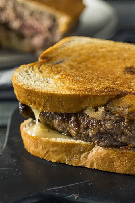 Juicy Patty Melt Recipe | MissHomemade.com