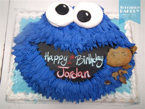 Cookie Monster cutout cake - complete with cookie! :) | Kids birthday party, 1st birthday ...