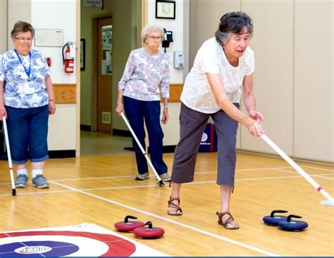 Floor Curling, a sport for all – Sport Central