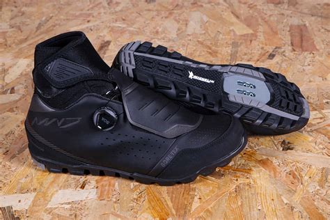 Review: Shimano MW7 Gore-Tex SPD Shoes (MW701) | road.cc