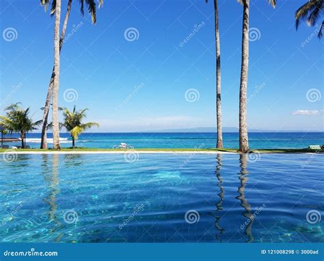 Infinity Pool in Bali, Indonesia Stock Photo - Image of bath, infinity ...