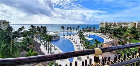 Family-Friendly All-Inclusive Resorts in Cancun, Mexico - Embrace the ...