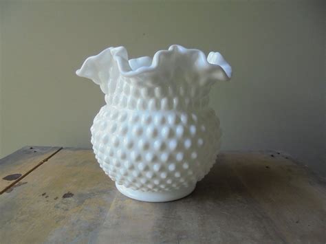 Vintage White Hobnail Vase, White Vase with Ruffled Top, Fenton Style ...