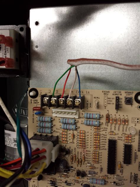 hvac - How can I modify a 4 wire thermostat to a new thermostat requiring c wire? - Home ...