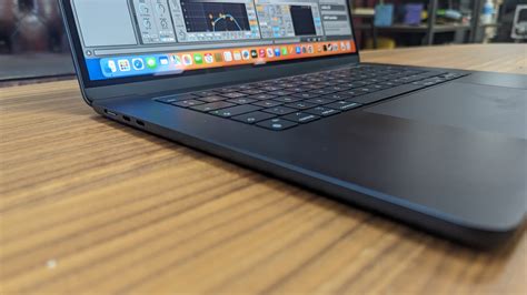 Apple MacBook Air 15-inch (2023) review: size isn't everything | TechRadar