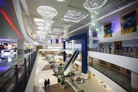 New Malls Cropping Up Across Iran - WSJ