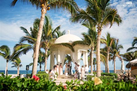 Wedding Ceremony at Hyatt Ziva, Los Cabos. #emweddingsphotography #destinationweddings ...