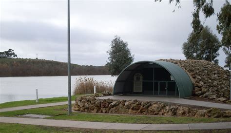 Bunyip cave | At Murray Bridge there is tourist attraction o… | Flickr