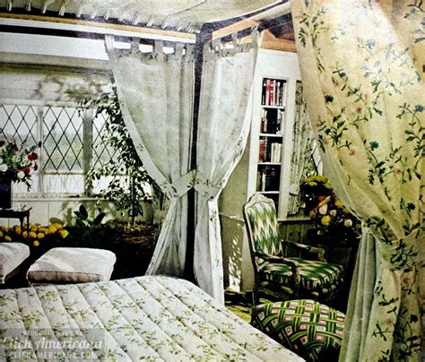 70 beautiful vintage canopy beds from the 1970s - Click Americana