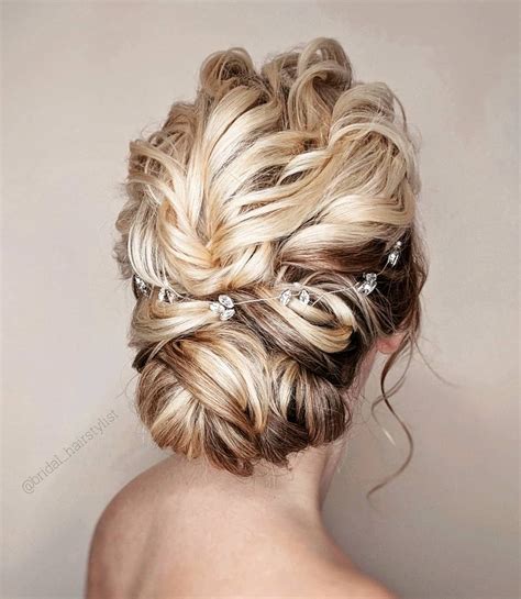 55 Amazing Updo Hairstyle With The Wow Factor