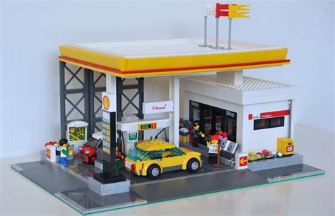 LEGO Shell Gas Station MOC_001 | Lego house, Lego, Lego creative