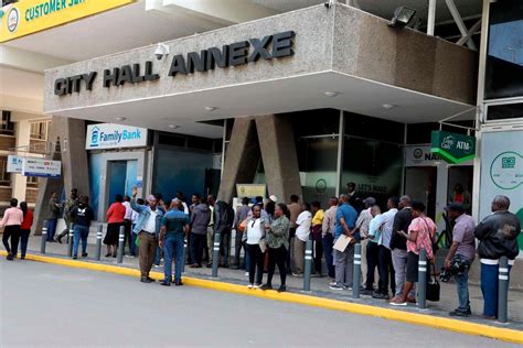 Long queues at City Hall despite new service centre | Nation