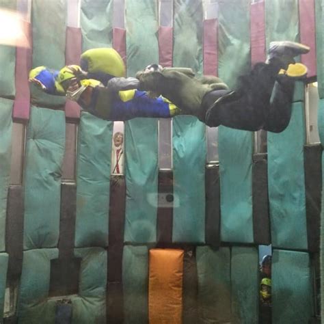 6 Reasons to Try Indoor Skydiving