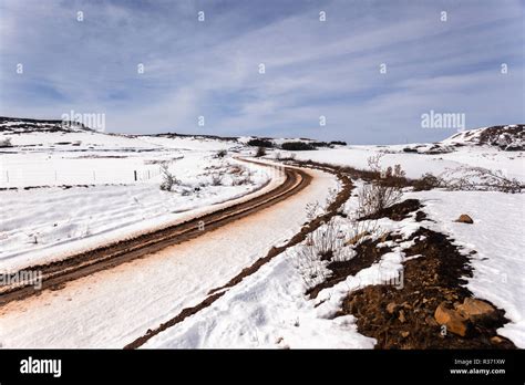 Drakensberg mountains snow hi-res stock photography and images - Alamy