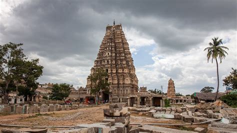 Virupaksha Temple - Hampi | Virupaksha Temple Photos, Sightseeing -NativePlanet