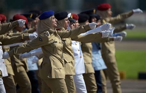 Military prowess on display at Pakistan Day parade | Pakistan | thenews.com.pk