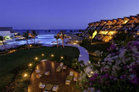 playa del carmen is one of the best places to stay in the Riviera Maya ...