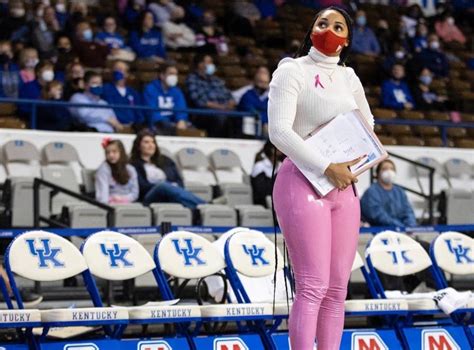 Texas A&M basketball coach Sydney Carter hits back at sexist attacks over her game day outfit ...