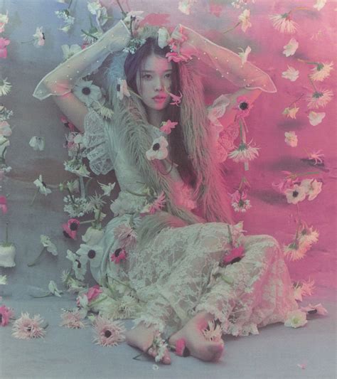 IU 5th Album 'LILAC' HILAC & BYLAC Versions[SCANS] | Kpopping