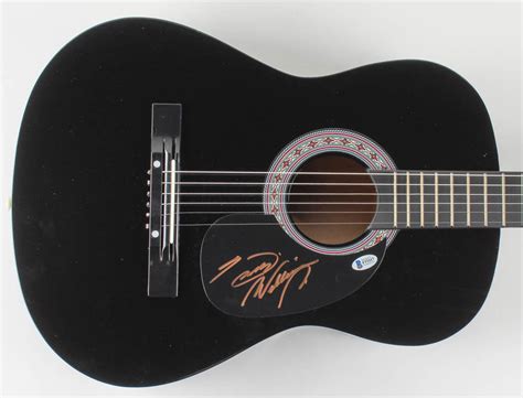 Hank Williams Jr. Signed 39" Acoustic Guitar (Beckett COA) | Pristine ...